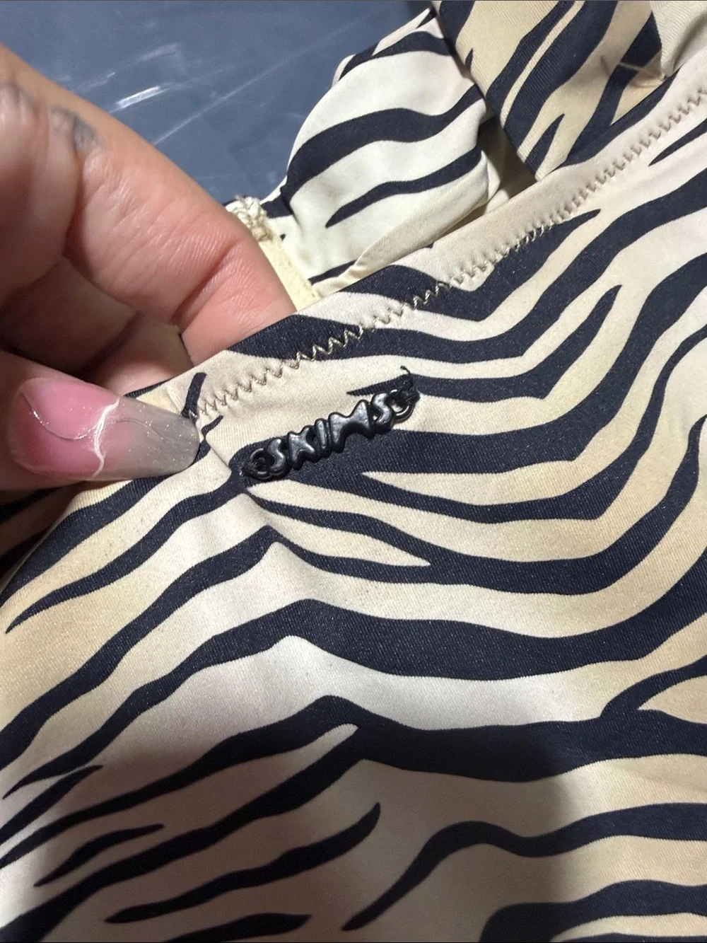 Skims signature swim underwire one piece champagne tiger print small